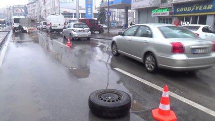 Köy Minibüsünün Römorkundan Fırlayan Tekerlek Korku Saçtı