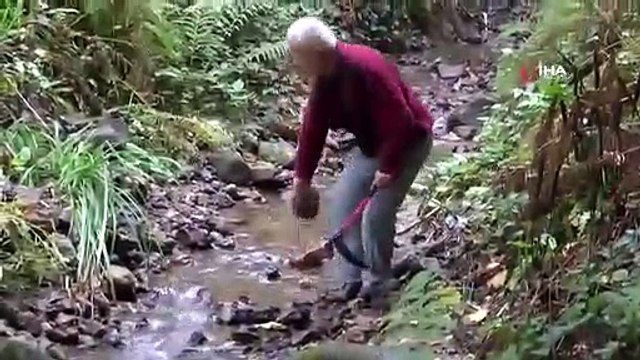 Hurda Malzemelerinden Evinin Elektriğini Böyle Üretiyor