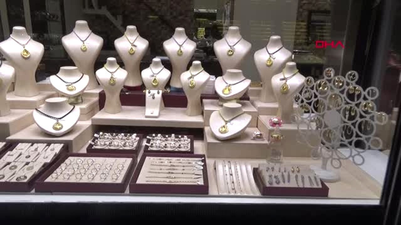 Bursa Altın Kaplama Biberon ve Emzik Pahalı Geldi