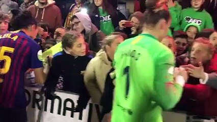 La Espectacular Despedida del Mini Estadi a las Jugadoras del Barcelona