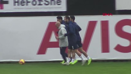 Spor Fenerbahçe'de Tolga Ciğerci İdmana Çıktı