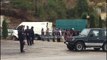Report TV - Qafë Thanë, ndalohet një furgon pas dyshimeve të policisë për drogë