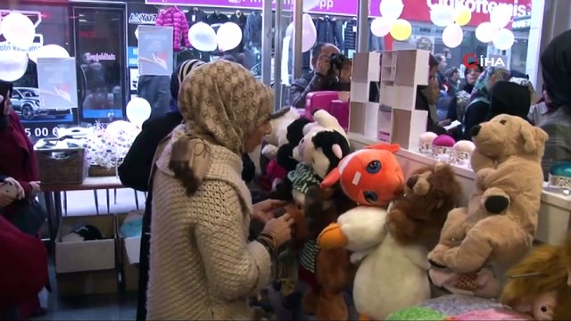 Beylikdüzü’nde Kadın İstişare Dayanışma Platformu kermes düzenledi