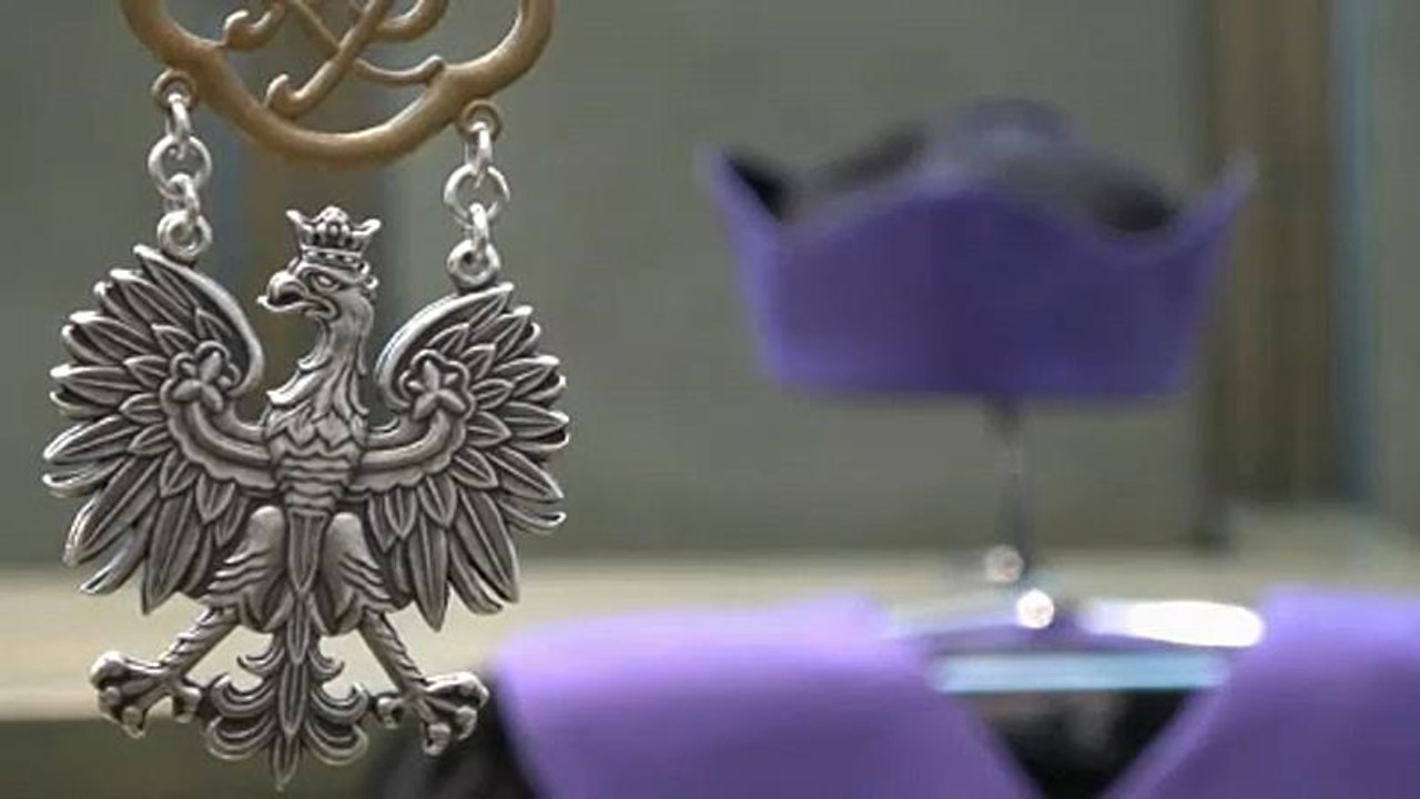 Polen hebt Zwangsruhestand von Richtern wieder auf