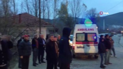 Taraklı'da 3 Ahşap Ev Alev Alev Yandı