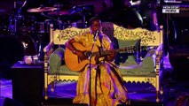 Lauryn Hill critiquée pour son concert à Bercy, elle s’excuse sur Twitter