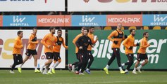 Galatasaray'da Serdar Aziz, Eren Derdiyok, Ozan Kabak ve Nagatomo Takımla Çalıştı