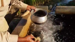 Gaon Main Bartan Dhone Ka Tarika - Grandma Style - Village Style - Village Food Secrets