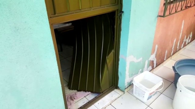 Bandidos levam eletrônicos e perfumes no Bairro Alto Alegre