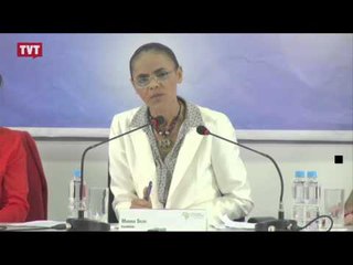 Aécio acredita na virada; Marina debate planos para a internet