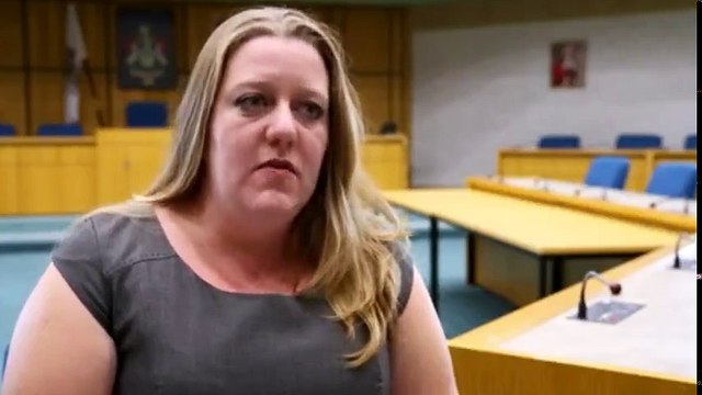 Saints and Scroungers S06 E16 Buried for Benefits - Part 02