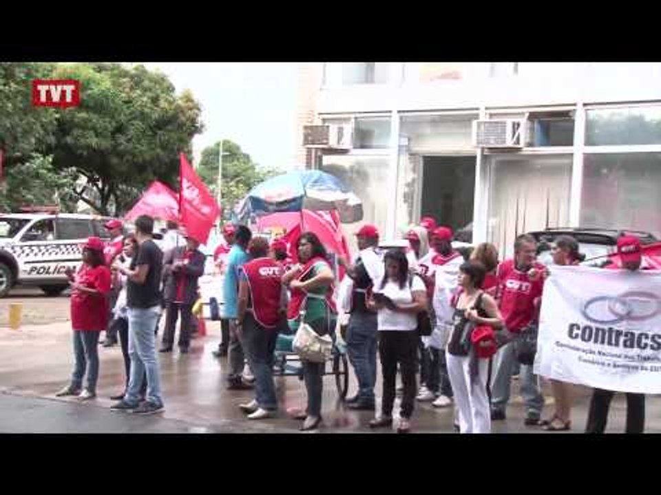 Centrais sindicais protestam em defesa dos direitos trabalhistas