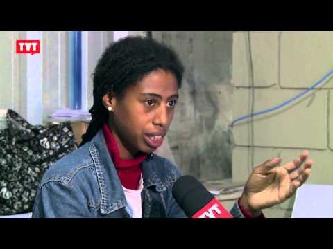 Catadora de materiais recicláveis de Mauá escreve livros de poesia.