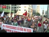 Em assembleia, professores da rede estadual de SP mantêm greve