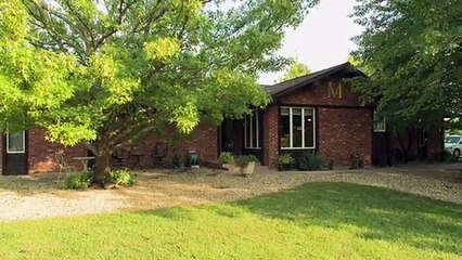 Tiny House Nation S04 E07