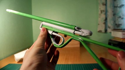 Paper Gun that Shoots 2 Rubber Bands Paper Shotgun