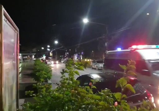 Ambulances Rush to Pier After Tourist Boat Capsizes in Phuket, Thailand