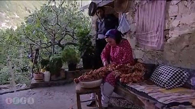 مسلسل ضيعة ضايعة - الجزء الأول ـ الحلقة السابعة كاملة HD - البقرة