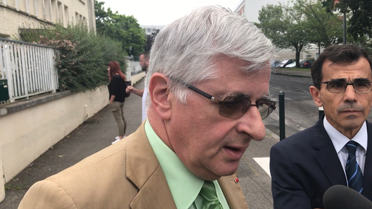 Le recteur William Marois de au lycée Léonard de  Vinci