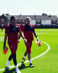 Karius se vuelve a entrenar con el Liverpool