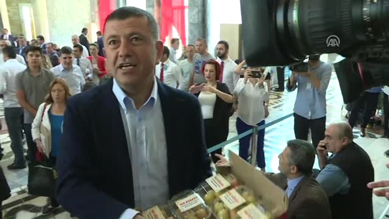 Milletvekilleri Kayıt Yaptırıyor - Veli Ağbaba - Muharrem Erkek - Aylin Cesur