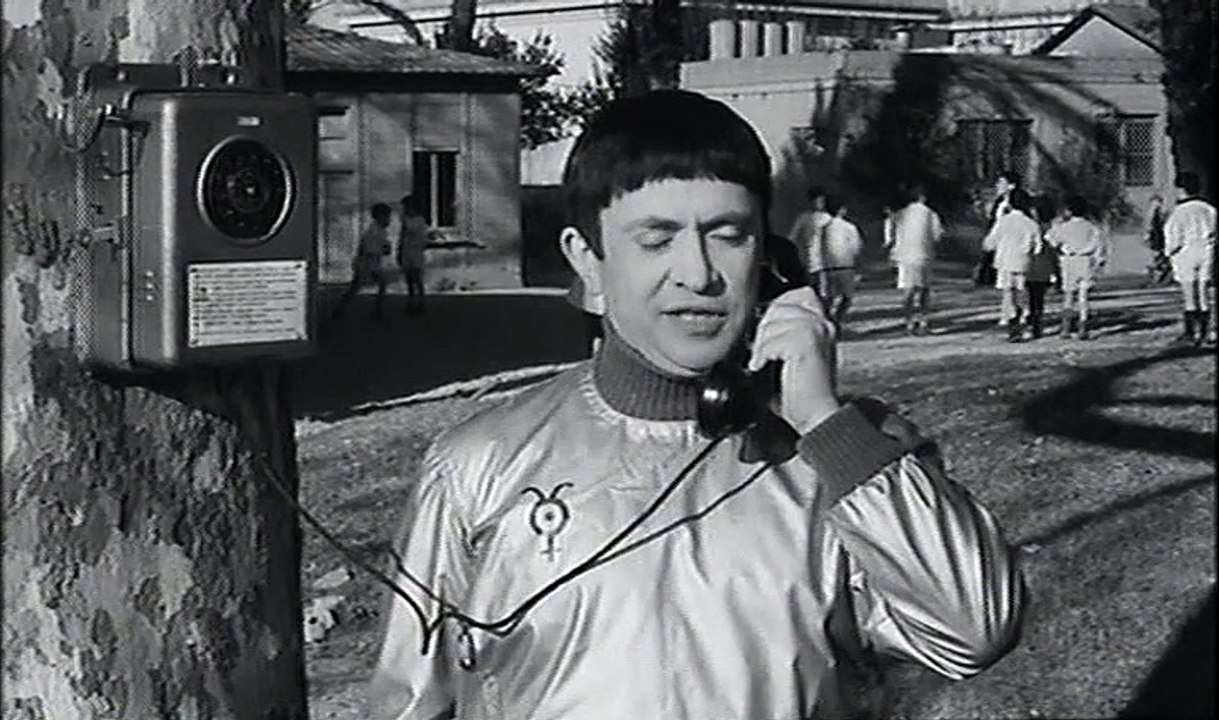 I MARZIANI HANNO 12 MANI (Film Completo -secondo tempo) con Franco Franchi, Ciccio Ingrassia, Lando Buzzanca, Carlo Croccolo, Paolo Panelli ed Enzo Garinei