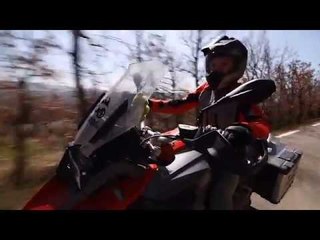 BMW One World - One R 1200 GS - Europe, STEPHANIE ROWE | AutoMotoTV