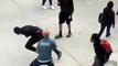 Un lycéen fait voler un agent de sécurité dans les airs