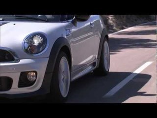 The MINI Roadster driving scenes