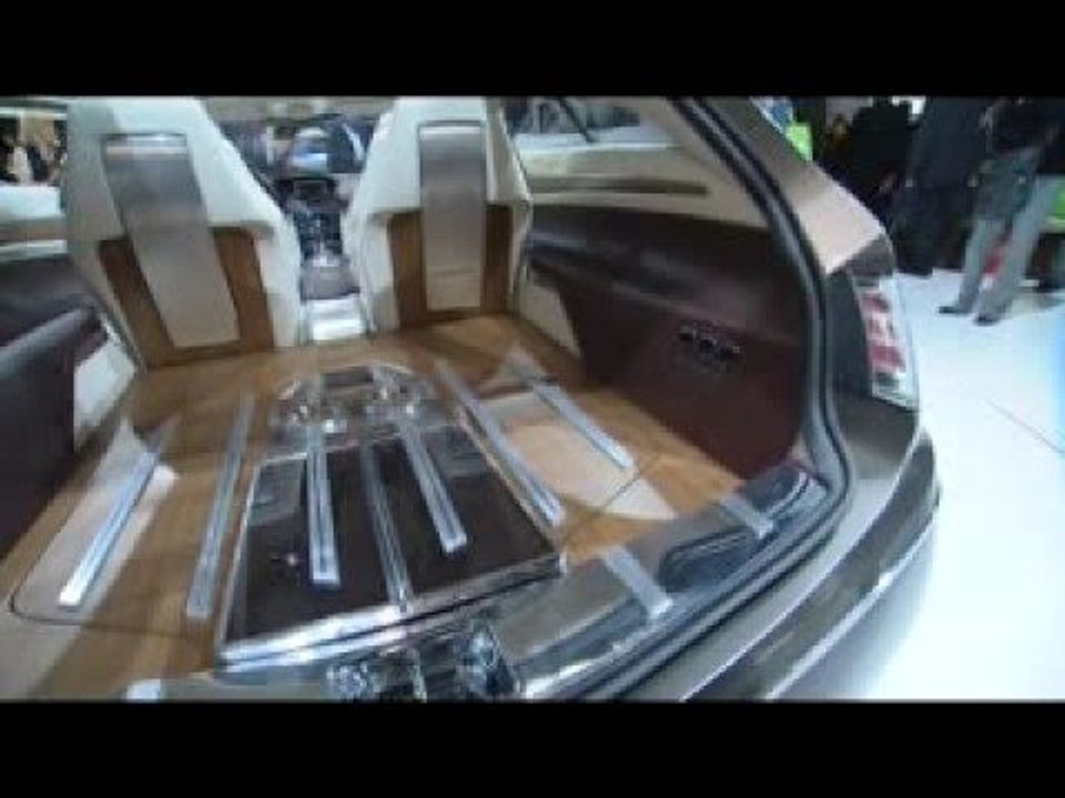 Paris Motor Show 2008 Mercedes Benz special (by UPTV)