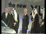 Volkswagen XL1 Qatar 2011   Activities at the car with VIP guests
