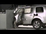 Small overlap crash tests - Honda Pilot | AutoMotoTV