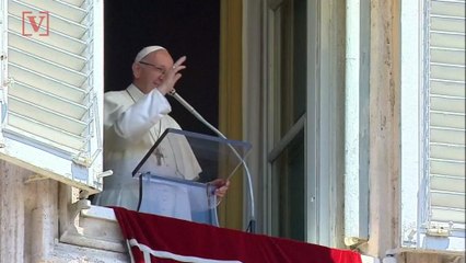 Pope Francis Says Climate Change Is Threatening To Turn Earth Into Rubble