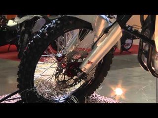 Tacita Stand live at EICMA 2013 | AutoMotoTV