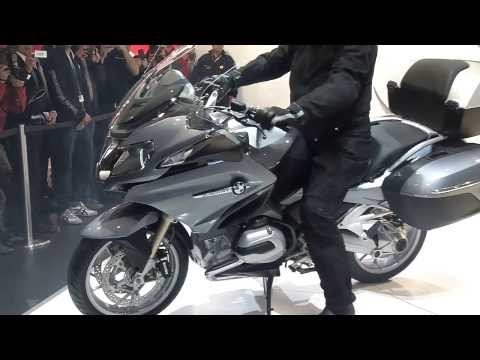BMW R 1200 RT at EICMA 2013 | AutoMotoTV