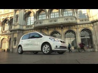 CNG-powered SEAT vehicle hand-over to Port of Barcelona to promote technology | AutoMotoTV