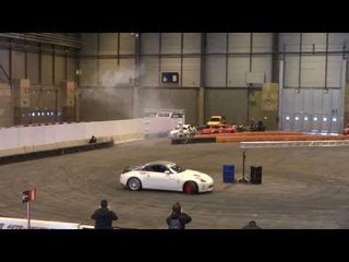 Nissan 350Z Drifting at Madrid Motor Days 2013 | AutoMotoTV