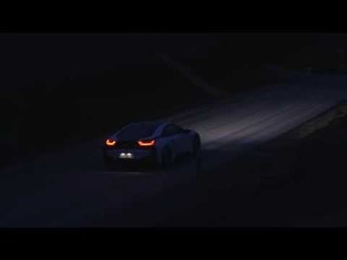 BMW i8 night driving | AutoMotoTV