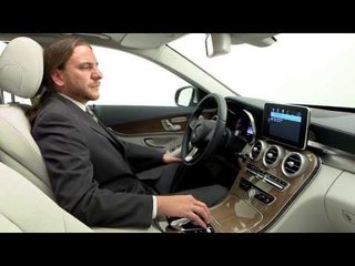 Mercedes-Benz Apple CarPlay | AutoMotoTV
