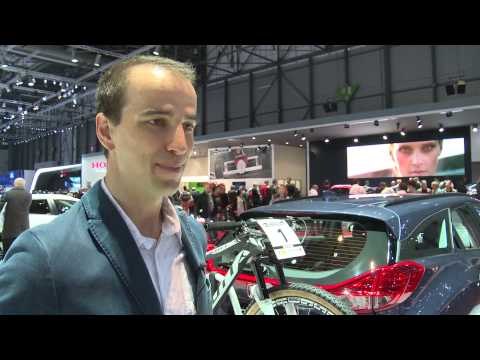 Honda - Interview with Nino Schurter, Cycling Cross-Country World Champion | AutoMotoTV