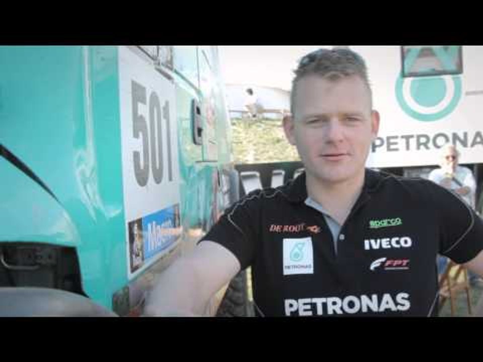 Gerard de Rooy and the Iveco Powerstar at the Les Comes 4x4 Festival in Barcelona | AutoMotoTV