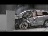 Small overlap crash tests - Jeep Grand Cherokee | AutoMotoTV