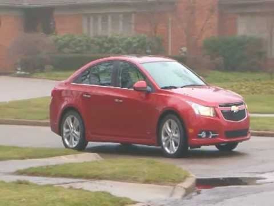 Chevrolet Debuts 2014 Cruze Clean Turbo Diesel