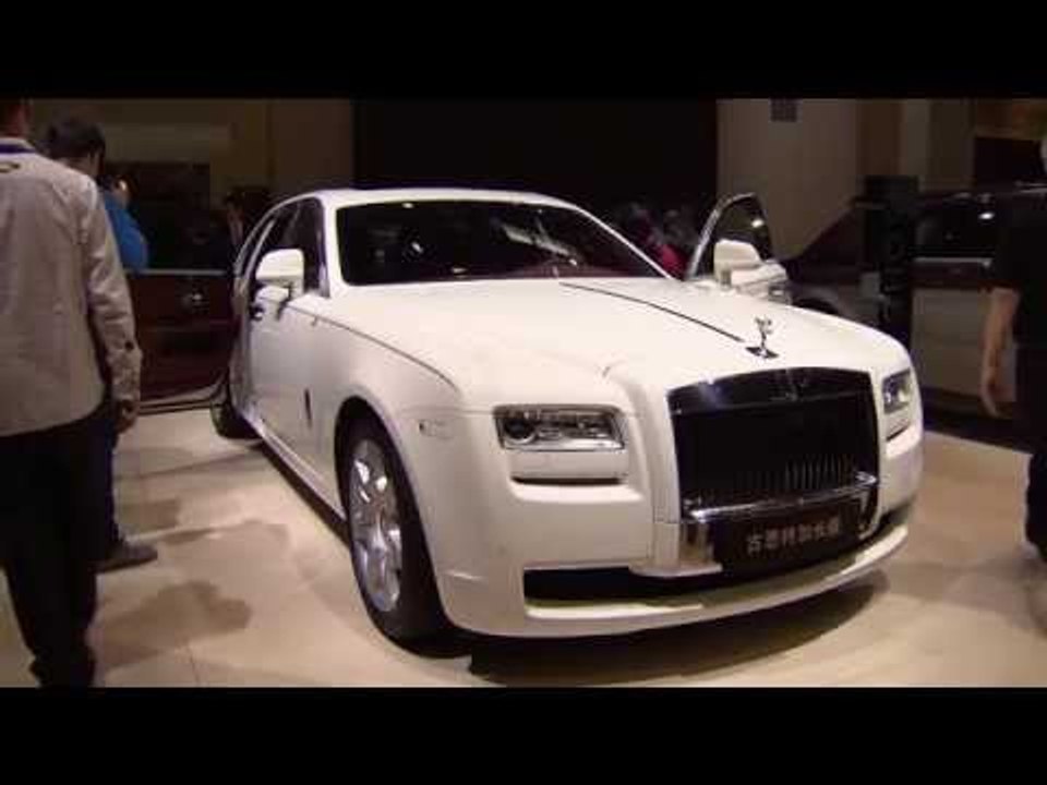 Rolls-Royce Stand at the 2014 Beijing Auto Show | AutoMotoTV