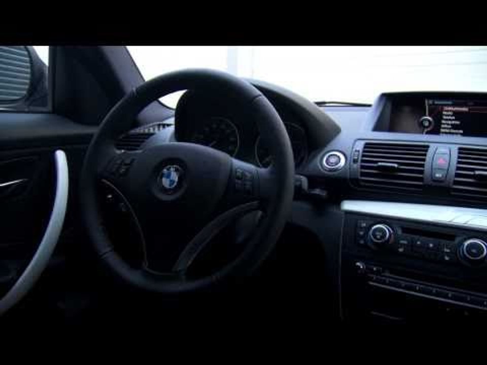 The BMW ActiveE   Design Interior