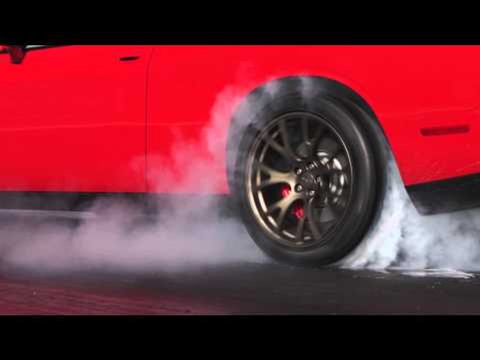 Dodge SRT Hellcat Performance | AutoMotoTV