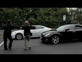 Vettel vs Webber   Behind The Scenes of the Race