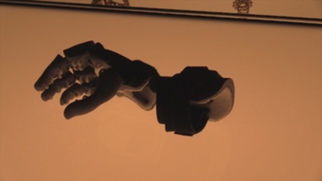 Piel humana y prótesis creadas en impresión 3D se exhiben en Buenos Aires