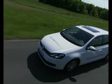 Volkswagen Golf blue-e-motion Concept  Driving scenes