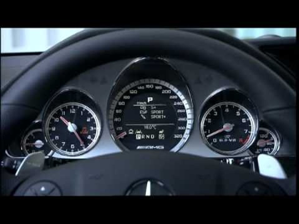 Mercedes-Benz Highlights New York International Auto Show 2009 E-Class Saloon E AMG 63